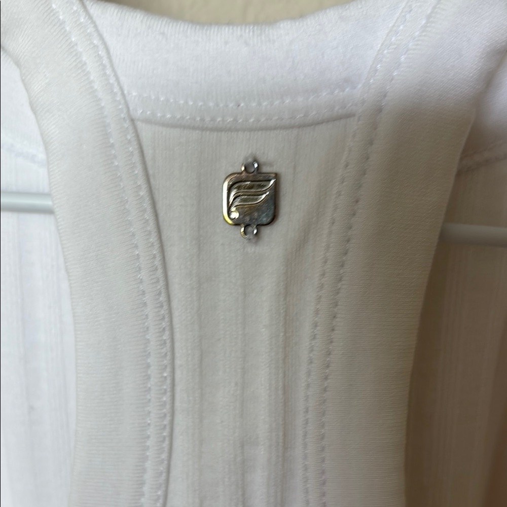 Fabletics White Ribbed Tank Top - Picture 3 of 8